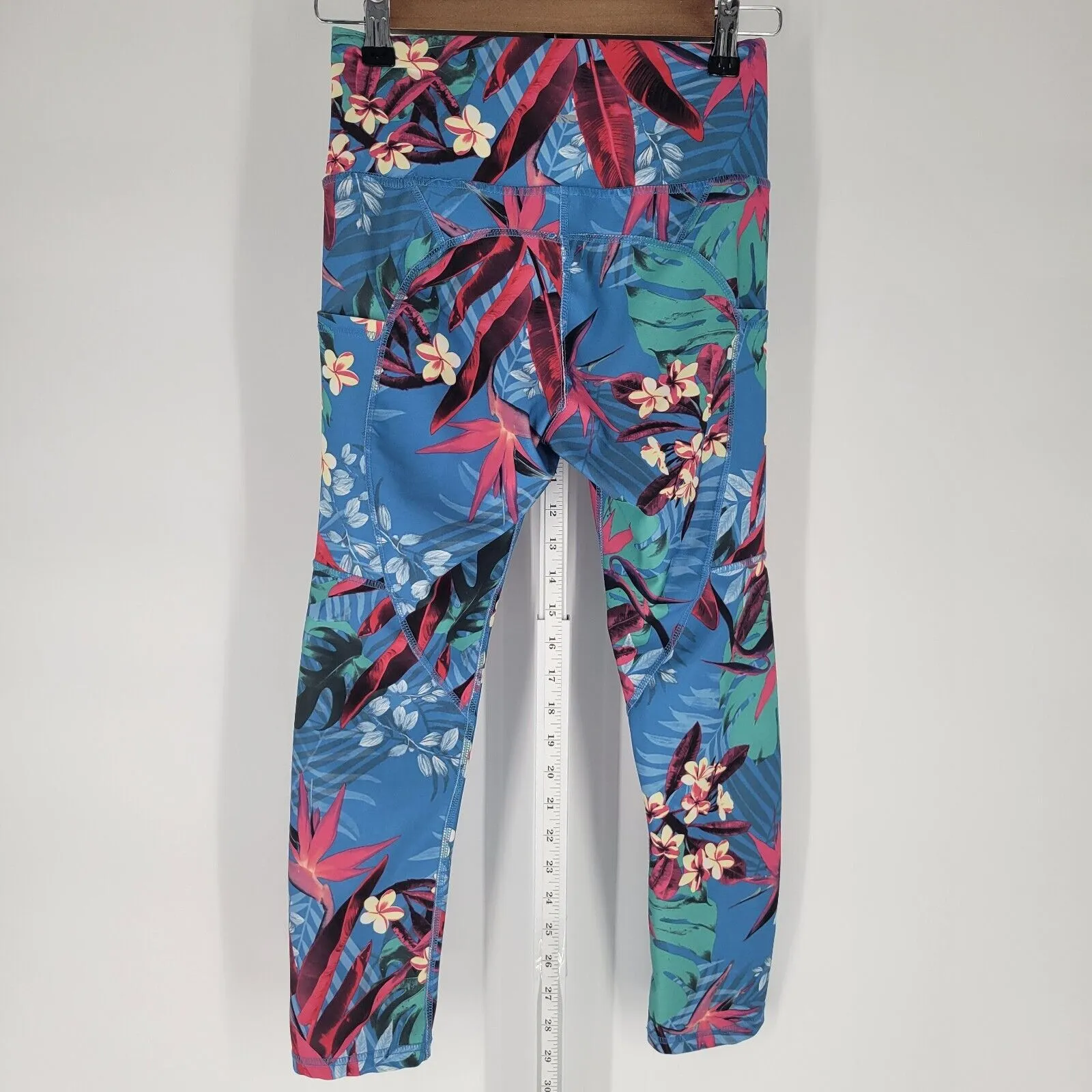 Marika Womens Sz S Cropped High Waist Athletic Leggings Bright Floral Tropical