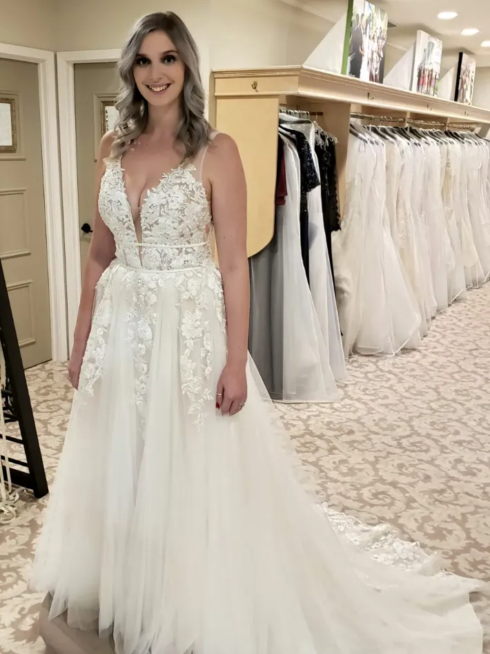 Plus Size V-neckline Lace Wedding Dress